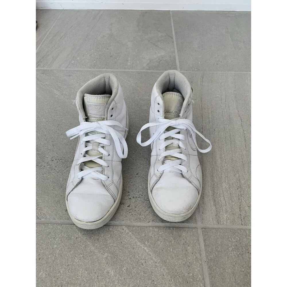 Nike Women's Court Royale 2 Mid Sneakers Shoes CT1725-100 White Size 8.5